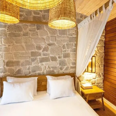 Kimera Lounge Boutique & 2*