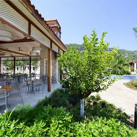 키메라 리조트 Çıralı