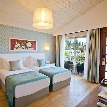 Kimera Lounge Boutique & 2*